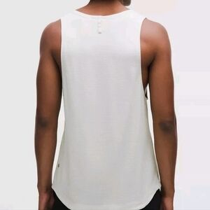 Lululemon License to Train Tank Top Size M